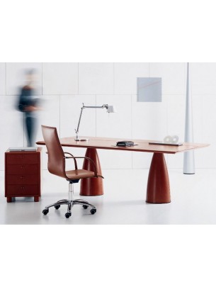 Διευθυντικό γραφείο Mythos